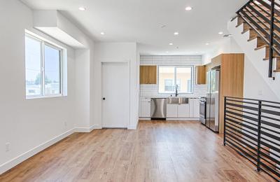 6455 Troost Ave, North Hollywood